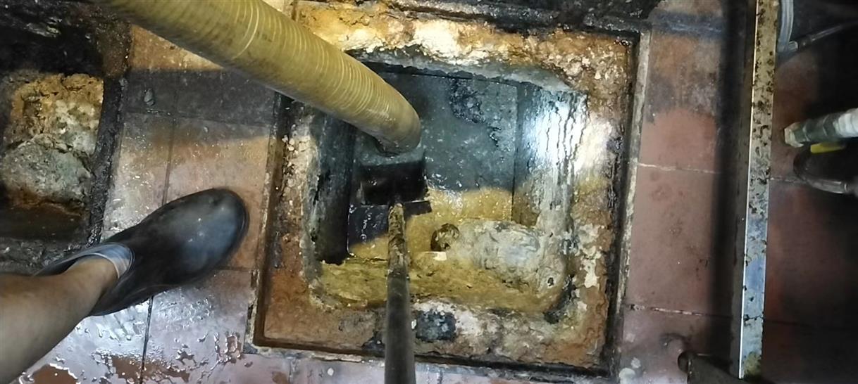 兴宁污水池清理一般都有毒气,怎么预防中毒呢?